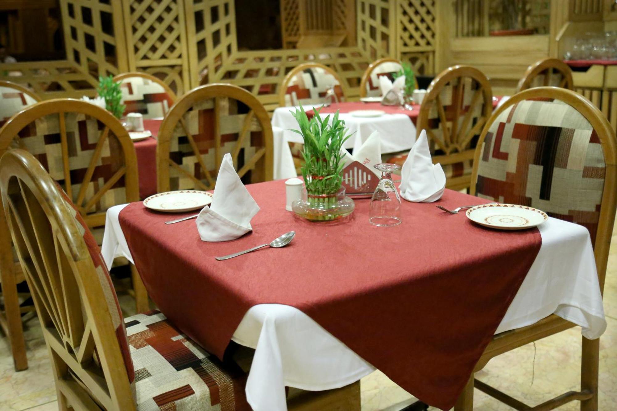 Hotel President Zirakpur Dış mekan fotoğraf