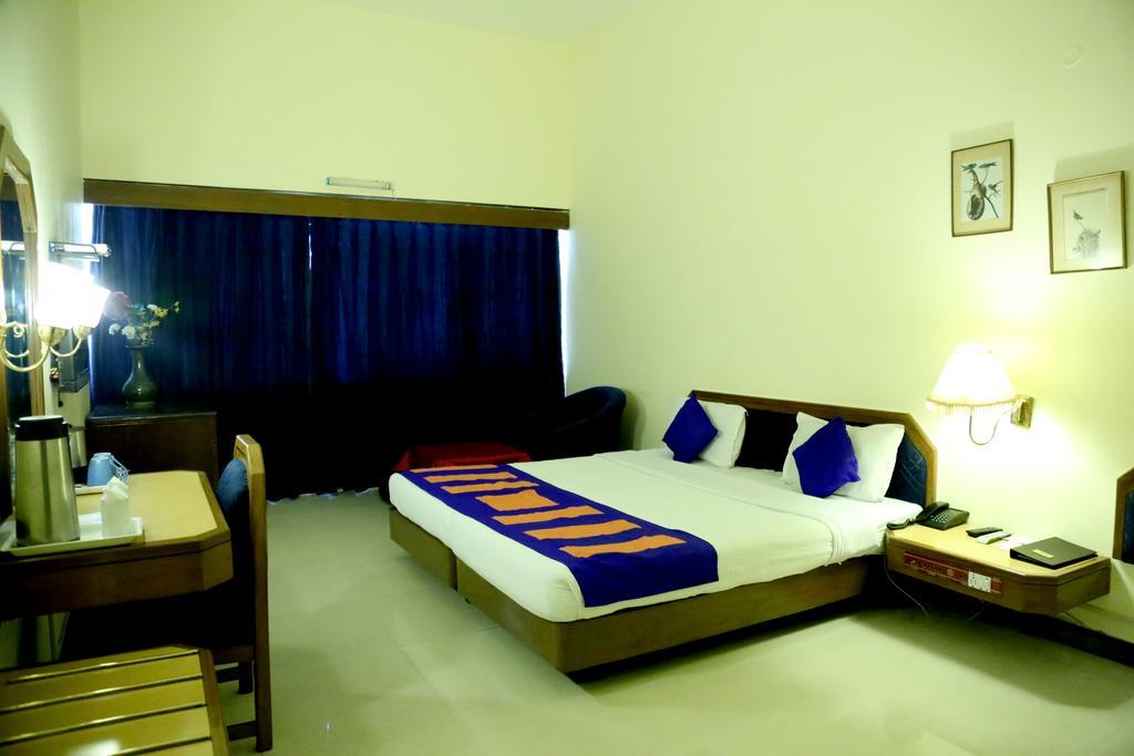 Hotel President Zirakpur Dış mekan fotoğraf