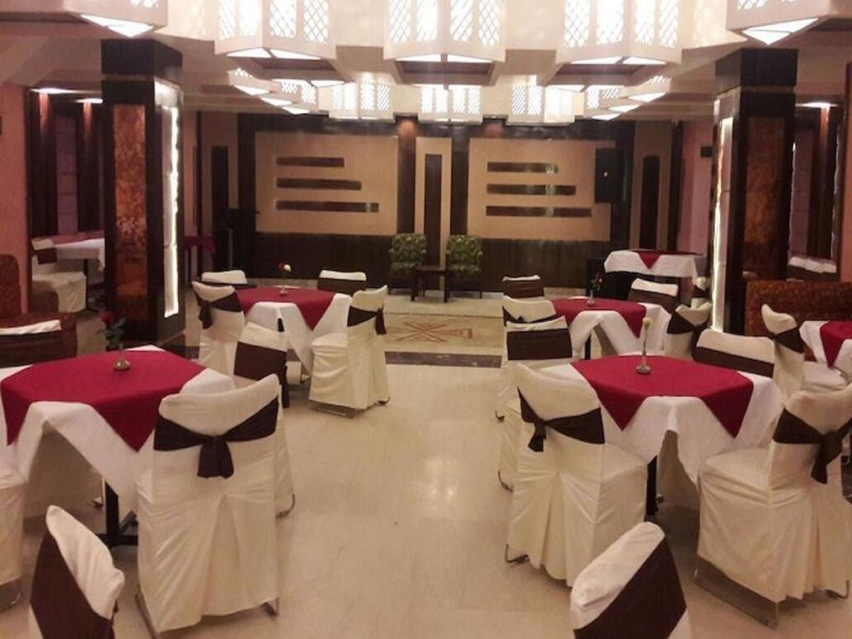 Hotel President Zirakpur Dış mekan fotoğraf