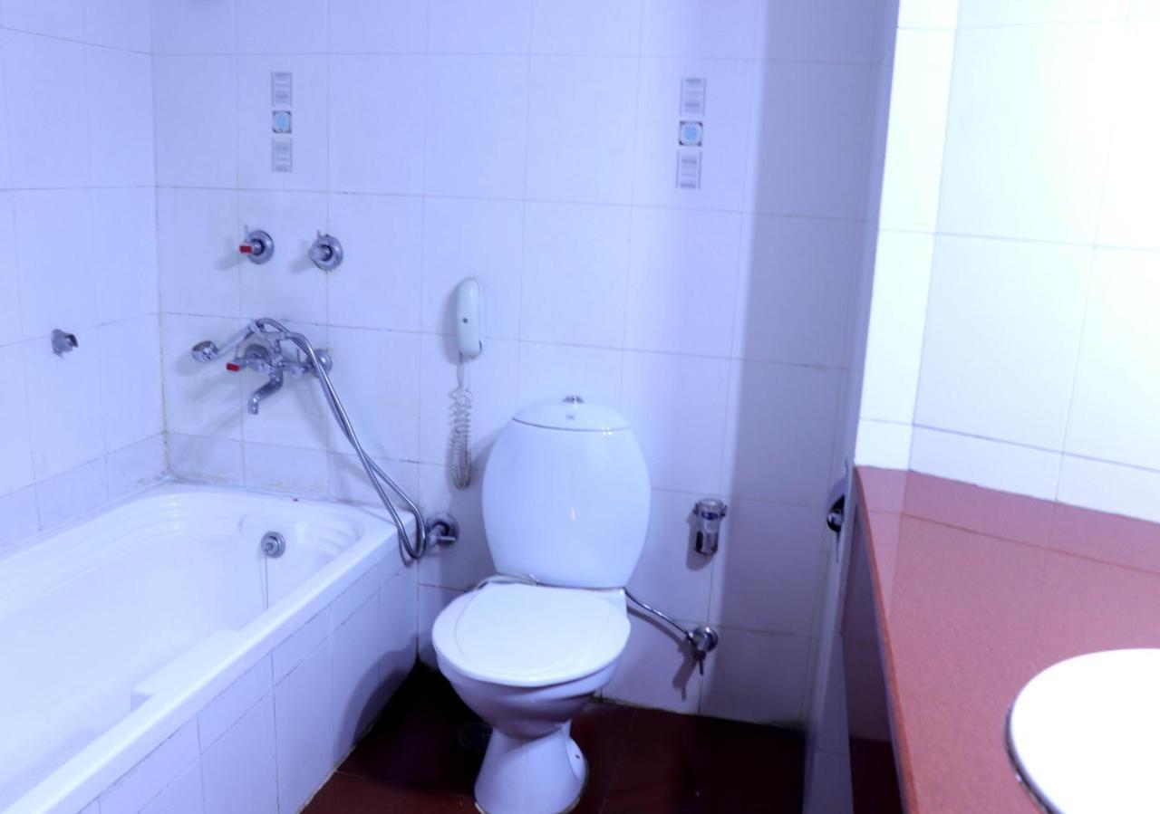 Hotel President Zirakpur Dış mekan fotoğraf